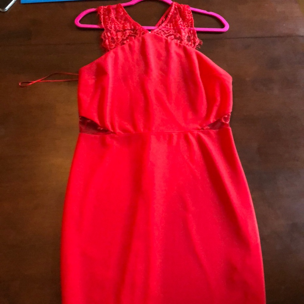 Women’s Express mini
